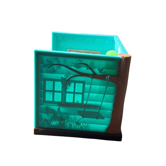 LiL Woodzeez Luvs & Hugs Nursery Daycare Playset Dollhouse - Picture 2 of 6